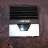 alpine MRD-M300 600 watts rms monoblock sub amp