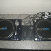 Pair of Stanton STR8-150 with mixer