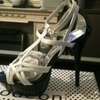 size 5 womans high heels brand new in box