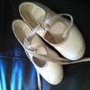 White tap shoes size 10 used