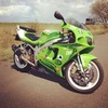 Zx7r mint bike a lot off trick bits sounds awesome!!! OFFERS/SWAPZ try me..