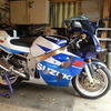 suzuki gsxr 600 srad