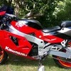 Kawasaki zxr750 H1