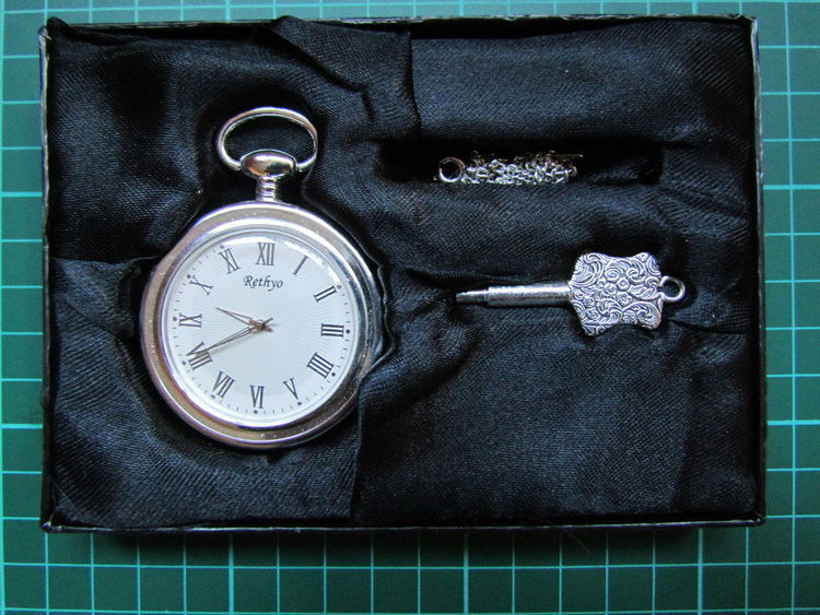 rethyo pocket watch