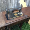 1918 vintage singer sewing machine