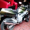 Yamaha fzr600 £400 Ono today only not Kawasaki Honda