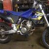 YZF 400 MONSTER