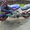 Kawasaki zzr 600