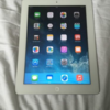 White apple iPad, 16 GB. Fabulous condition.