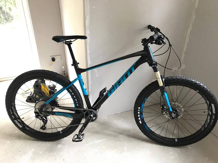 2017 giant fathom 1