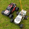 2x 1:18 RC cars both compleat and running