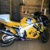 suzuki gsxr600 srad