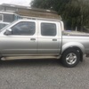 Nissan navara d22 4+4 crew cab