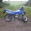 Suzuki dr 125cc 09