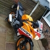 Honda cbr-125 r repsol low miles