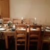 Solid oak extending table +6 chairs