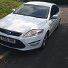 White Ford mondeo