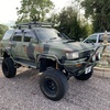 TOYOTA HILUX SURF MONSTER TRUCK -