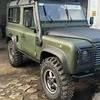 Land Rover defender 90