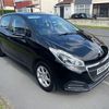 2016 Peugeot 208 1.2 Active petrol