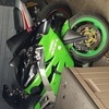 Kawasaki ninja zx6r cbr yzf 600cc