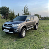 2011 hilux invincible 4x4 pickup