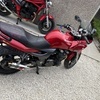 Kawasaki zr750