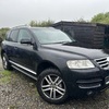 Volkswagen Tourag 3.0 v6