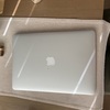 MACBOOK AIR