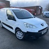 2012-12 Peugeot partner van white