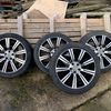 Discovery 3 alloys and tyres. 20"