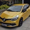 Clio RS Liquid yellow Auto 200bhp