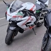 2005 Honda Fireblade Swaps 4 Naked