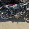 Husqvarna svartpilen 401