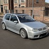 VW GOLF R32